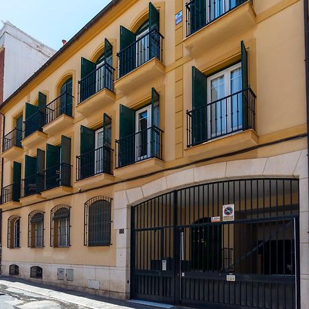 Apartment & Pool In Malaga City Center Exterior photo