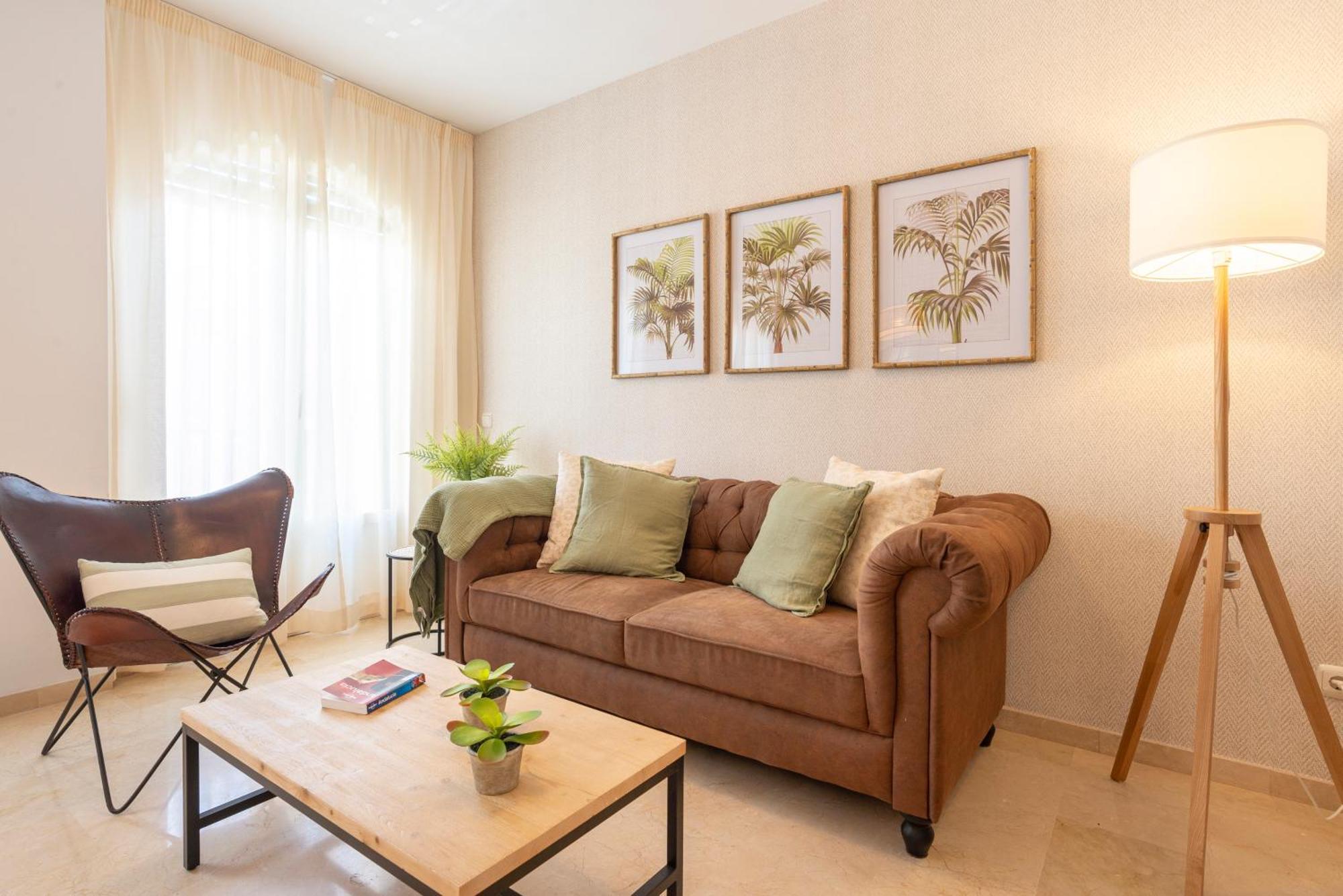 Apartment & Pool In Malaga City Center Exterior photo